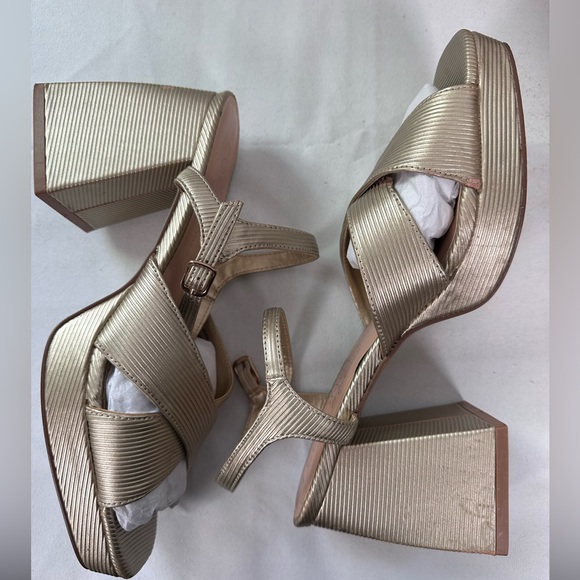 MATISSE Gold Robin Heels - Picture 6 of 12